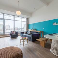 Отель Smartflats Design Antwerp Central Антверпен комната для гостей