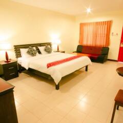 Отель Panpen Bungalow Phuket комната для гостей фото 4