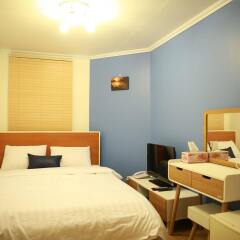 Moon Hostel комната для гостей фото 4