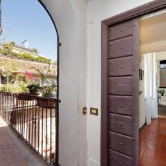 Отель Piazza Navona Contemporary Luxury Terrace - HOV 51584 балкон