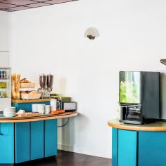 Отель ibis budget Paris Porte de Bercy Франция, Шарантон-ле-Пон - отзывы, цены и фото номеров - забронировать отель ibis budget Paris Porte de Bercy онлайн питание