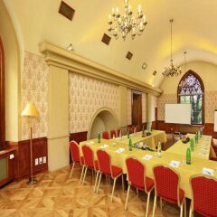 Отель Chateau St. Havel - wellness Hotel Чехия, Прага - отзывы, цены и фото номеров - забронировать отель Chateau St. Havel - wellness Hotel онлайн помещение для мероприятий фото 2