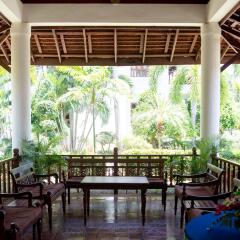 Отель Royal Lanta Resort & Spa фото 7