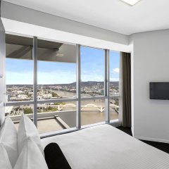 Meriton Suites Herschel Street, Brisbane in Brisbane, Australia from 159$, photos, reviews - zenhotels.com balcony