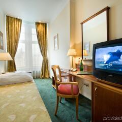 EA Hotel Rokoko удобства в номере