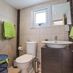 Отель Pallini Court Кипр, Протарас - отзывы, цены и фото номеров - забронировать отель Pallini Court онлайн ванная фото 2