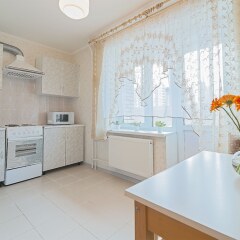 Отель FlatHome24 metro Komendanskiy prospect Санкт-Петербург в номере фото 2