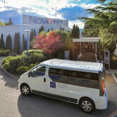 Отель Novotel Genève Aéroport France Франция, Ферней-Вольтер - отзывы, цены и фото номеров - забронировать отель Novotel Genève Aéroport France онлайн городской автобус