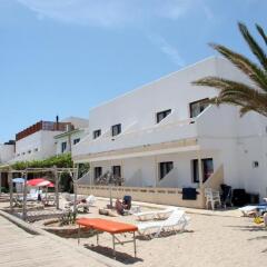Отель Hostal Talamanca пляж фото 2