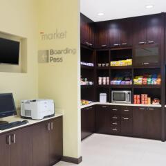 Отель Courtyard by Marriott Kingston, Jamaica питание