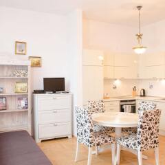 Апартаменты Goodnight Warsaw Business Apartment - Panska в номере фото 2