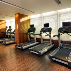 Отель Marriott Executive Apartments Bangkok, Sukhumvit Thonglor Таиланд, Бангкок - отзывы, цены и фото номеров - забронировать отель Marriott Executive Apartments Bangkok, Sukhumvit Thonglor онлайн спортивное сооружение
