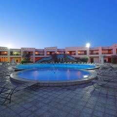 The Club Golden 5 Hotel & Resort бассейн фото 3