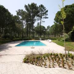 Отель 08 Villa 97 by Herdade de Montalvo бассейн