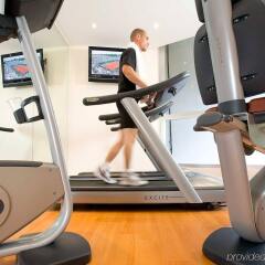 Отель Novotel Cannes Montfleury Франция, Канны - отзывы, цены и фото номеров - забронировать отель Novotel Cannes Montfleury онлайн фитнесс-зал