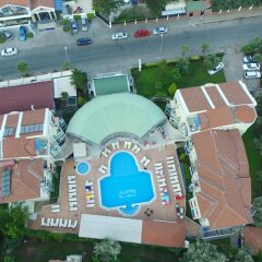 Belcehan Deluxe Hotel