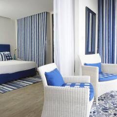 Отель Phuket Boat Quay комната для гостей фото 5