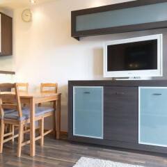 Отель Apartament Ten by Your Freedom Польша, Варшава - отзывы, цены и фото номеров - забронировать отель Apartament Ten by Your Freedom онлайн удобства в номере фото 2