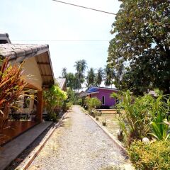 Отель Bulan Bungalow Lanta парковка