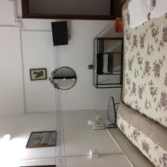 Отель Albergo Fiorita Генуя сейф в номере