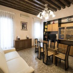 Отель Charming Venice Apartments Италия, Венеция - отзывы, цены и фото номеров - забронировать отель Charming Venice Apartments онлайн развлечения