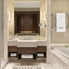 Отель Barcelo Istanbul с домашними животными