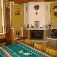 Отель Traditsia Guest House Болгария, Копривштица - отзывы, цены и фото номеров - забронировать отель Traditsia Guest House онлайн интерьер отеля