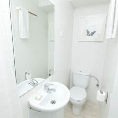 Апартаменты Happy Apartments Barcelona ванная фото 3
