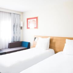 Отель Novotel Toulouse Centre Compans Caffarelli Франция, Тулуза - отзывы, цены и фото номеров - забронировать отель Novotel Toulouse Centre Compans Caffarelli онлайн комната для гостей фото 5