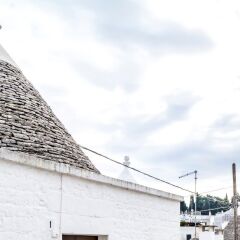 Отель Il Trullo degli Arazzi Альберобелло спортивное сооружение