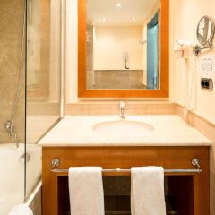 Hotel ILUNION Aqua 3 Валенсия ванная фото 2