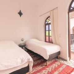 Отель Riad Dar Nawfal Марокко, Схират - отзывы, цены и фото номеров - забронировать отель Riad Dar Nawfal онлайн комната для гостей