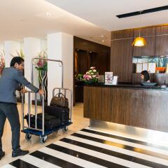Legacy Suites Hotel Sukhumvit by Compass Hospitality интерьер отеля