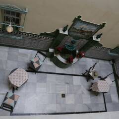Отель Hostal Jardín de la Alameda спортивное сооружение