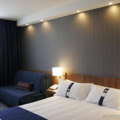 Отель Holiday Inn Express Bilbao Испания, Дерио - отзывы, цены и фото номеров - забронировать отель Holiday Inn Express Bilbao онлайн комната для гостей фото 4