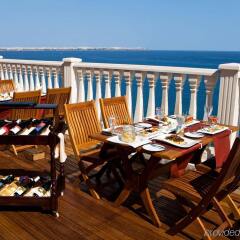 Crowne Plaza Hotel Antalya Турция, Анталья - 10 отзывов об отеле, цены и фото номеров - забронировать отель Crowne Plaza Hotel Antalya онлайн балкон