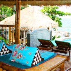 Отель Koh Tao Bamboo Huts Таиланд, Остров Тау - отзывы, цены и фото номеров - забронировать отель Koh Tao Bamboo Huts онлайн с домашними животными