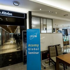 Отель Loisir Hotel Seoul Myeongdong Южная Корея, Сеул - 3 отзыва об отеле, цены и фото номеров - забронировать отель Loisir Hotel Seoul Myeongdong онлайн банкомат