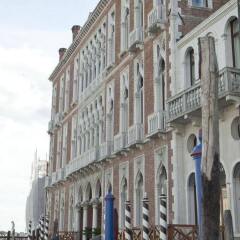 Отель Sina Centurion Palace городской автобус