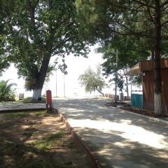 Отель Kirtay Beach Motel парковка