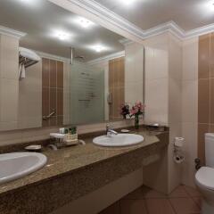 Отель Hilton ParkSA Istanbul ванная фото 2
