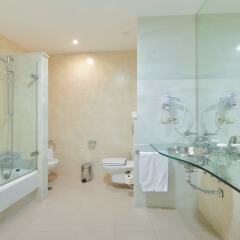 Hotel Costa Conil by Fuerte Group ванная фото 2