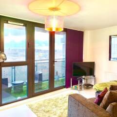Отель 1 Bedroom Apartment in Bow With Spectacular Views Великобритания, Лондон - отзывы, цены и фото номеров - забронировать отель 1 Bedroom Apartment in Bow With Spectacular Views онлайн комната для гостей