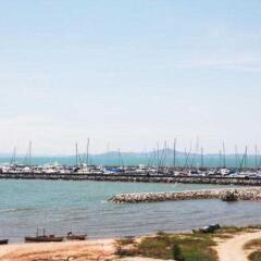 Отель The Sand Beach На Чом Тхиан пляж