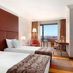 Отель Hilton ParkSA Istanbul комната для гостей фото 5