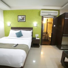 Best Western Yuvraj in Surat, India from 58$, photos, reviews - zenhotels.com guestroom photo 4