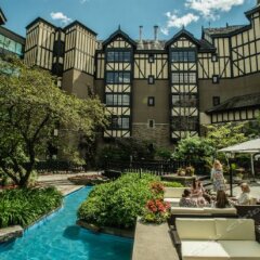Отель Old Mill Toronto Канада, Торонто - отзывы, цены и фото номеров - забронировать отель Old Mill Toronto онлайн бассейн