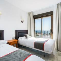 Отель OYO 150 Hotel El Ancla Испания, Мотрил - отзывы, цены и фото номеров - забронировать отель OYO 150 Hotel El Ancla онлайн комната для гостей фото 4