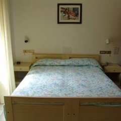 Hotel Massarelli Кьянчиано Терме сейф в номере