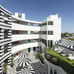 Отель Carlyle Inn балкон